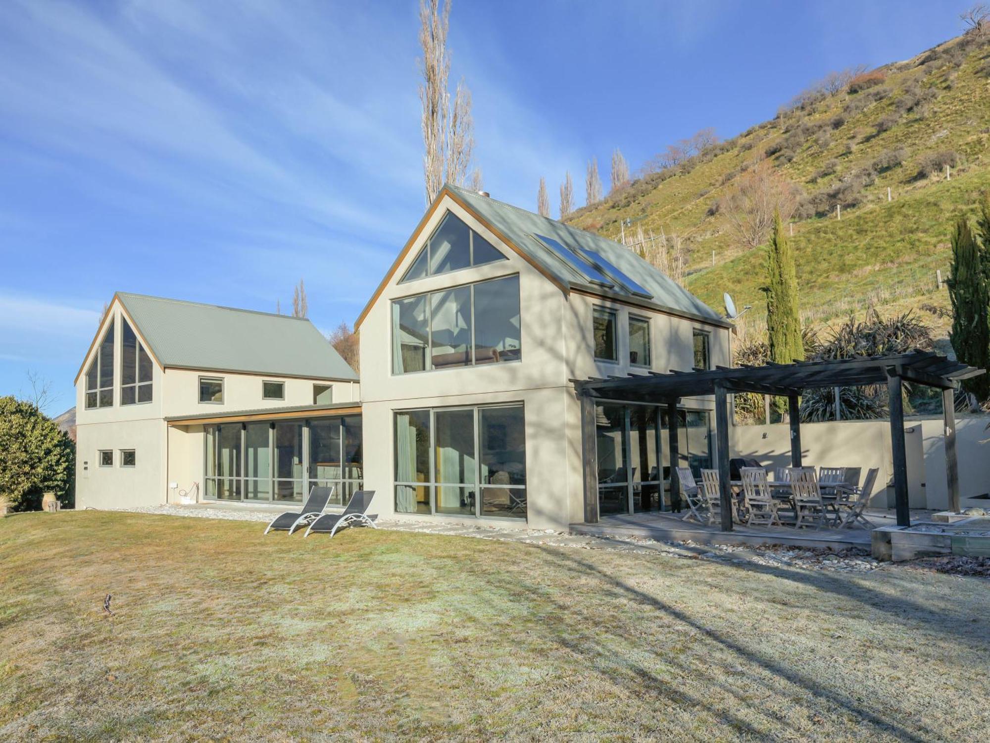 Lindmore Retreat & Spa - Luxury Family Home - Distretto di Queenstown Esterno foto